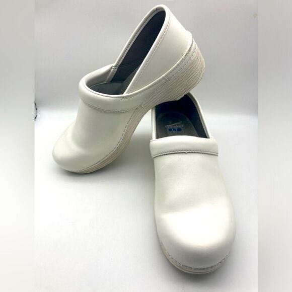 Dansko LT Comfort Professional White Clogs SZ 42/11,5 - Picture 1 of 13